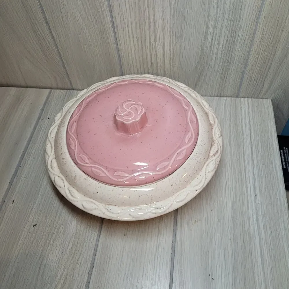 Vtg USA Pottery Pink Covered Casserole Serving Dish Farmhouse Country Coquette